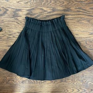 Black pleated Zara skirt
